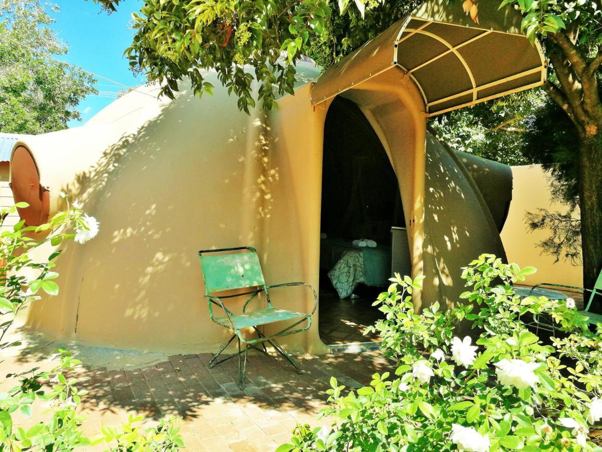 Safari Guesthouse Vryburg Exterior photo